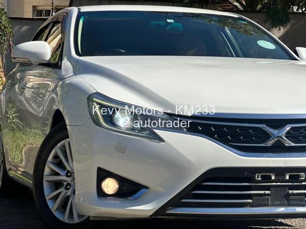 2016 - Toyota  Mark X