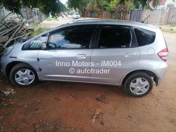 2010 - Honda Fit