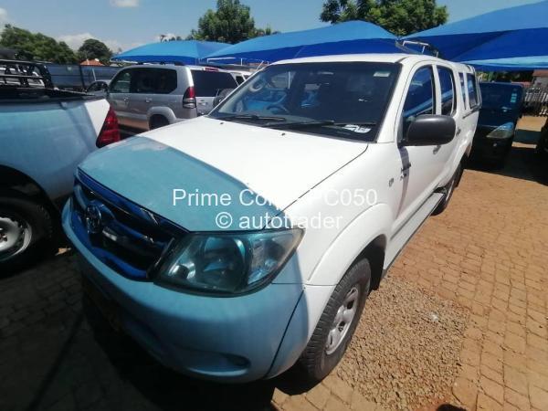 2008 - Toyota  Hilux