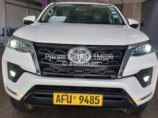 2021 - Toyota  Fortuner