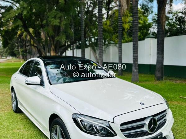 2015 - Mercedes Benz C200