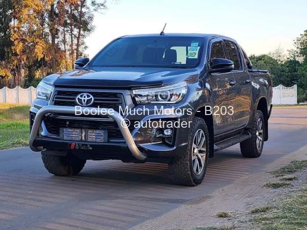 2018 - Toyota  Hilux