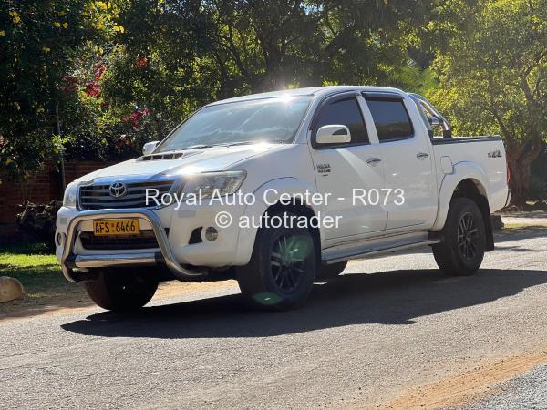 2014 - Toyota  Hilux