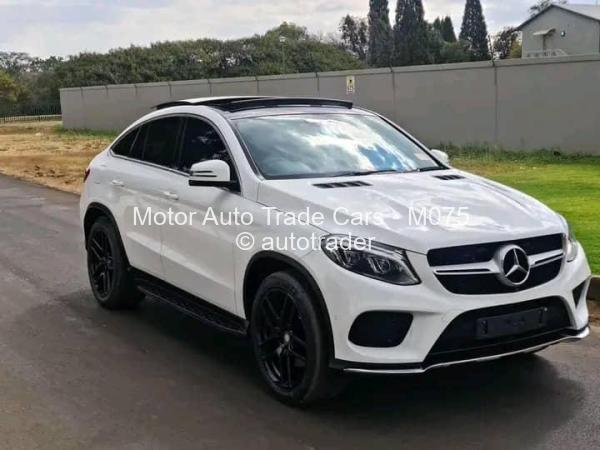 2017 - Mercedes Benz GLE