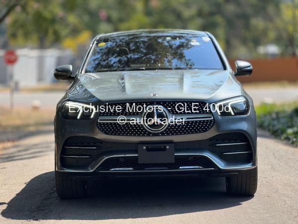 2022 - Mercedes Benz GLE