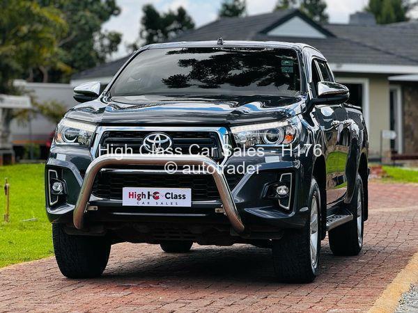 2019 - Toyota  Hilux