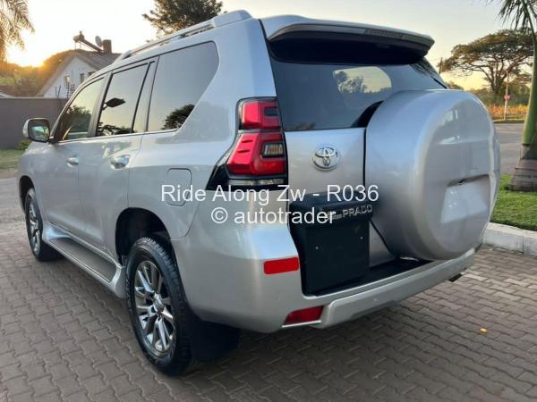 2019 - Toyota  Land Cruiser Prado