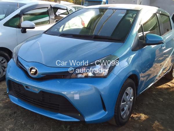 2014 - Toyota  Vitz