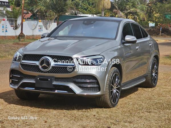 2022 - Mercedes Benz GLE