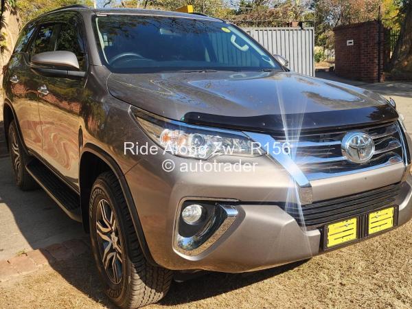 2019 - Toyota  Fortuner