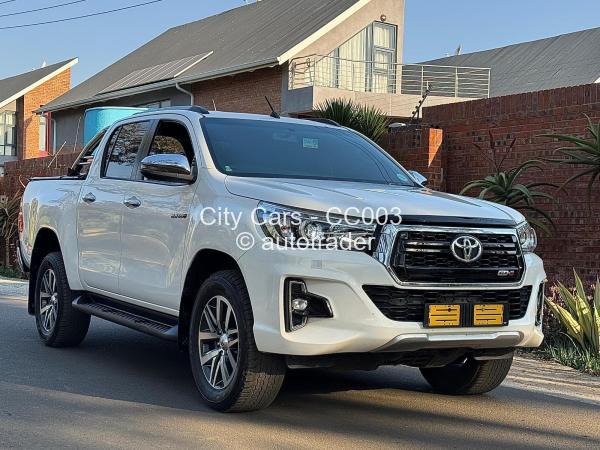 2018 - Toyota  Hilux