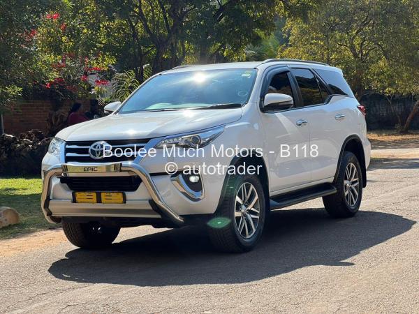 2020 - Toyota  Fortuner