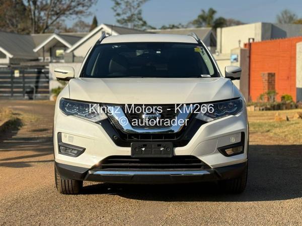 2018 - Nissan  Xtrail