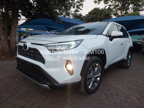 2019 - Toyota  RAV4