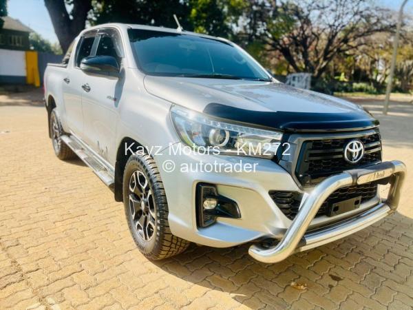 2018 - Toyota  Hilux