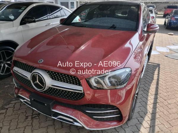 2021 - Mercedes Benz GLE