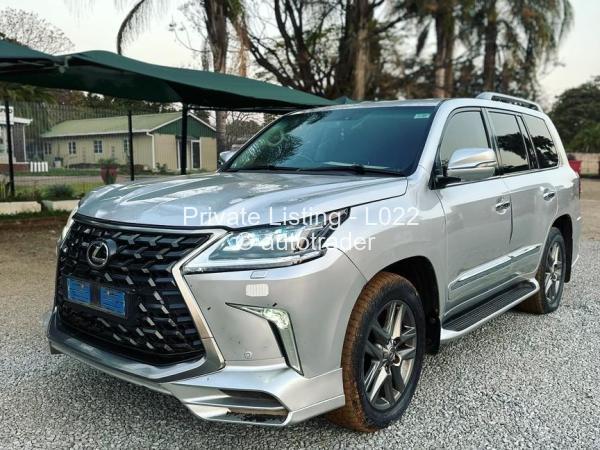 2014 - Lexus  LX