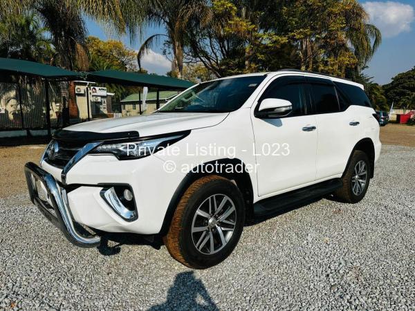 2018 - Toyota  Fortuner