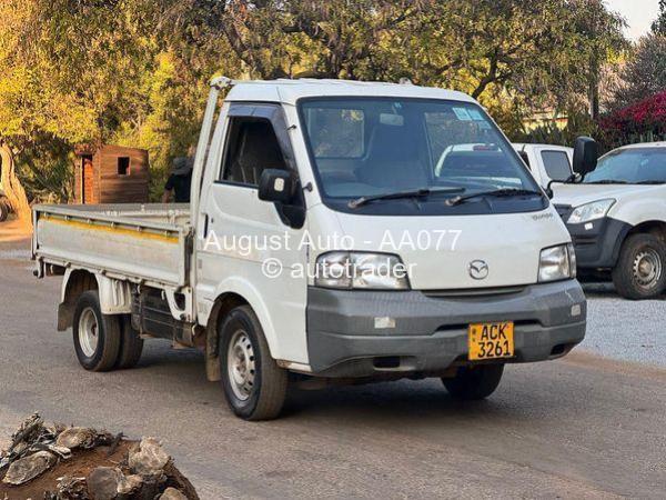 2011 - Mazda  Bongo