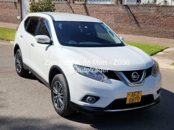 2014 - Nissan  Xtrail