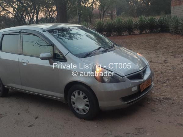 2004 - Honda Fit