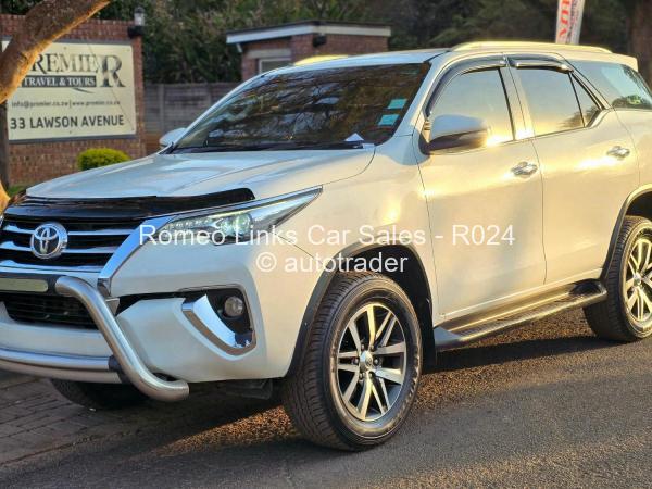 2018 - Toyota  Fortuner