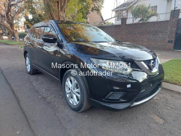 2014 - Nissan  Xtrail