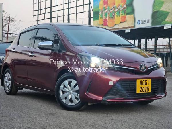 2016 - Toyota  Vitz