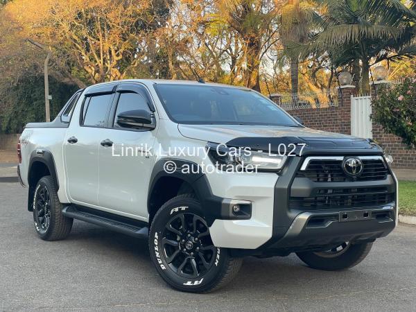 2024 - Toyota  Hilux