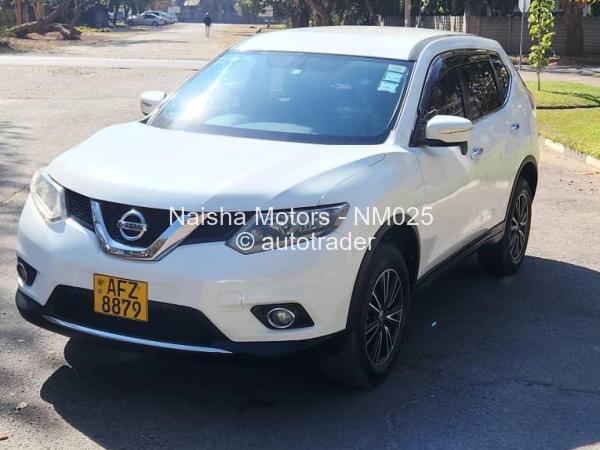 2014 - Nissan  X-Trail