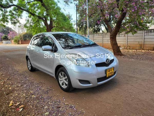 2008 - Toyota  Vitz