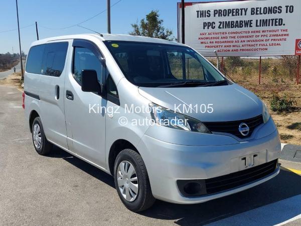 2014 - Nissan  NV200