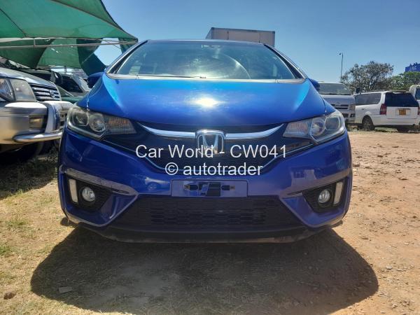 2016 - Honda Fit