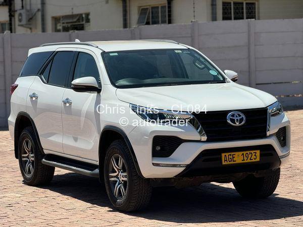 2021 - Toyota  Fortuner