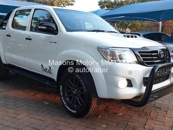 2014 - Toyota  Hilux