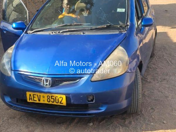 2006 - Honda Fit