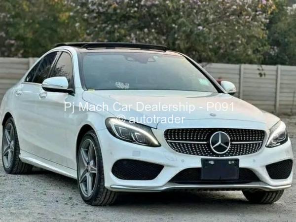 2015 - Mercedes Benz C200