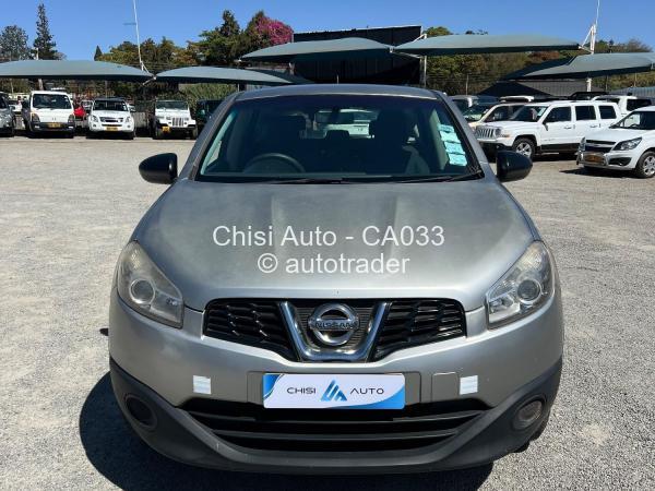 2012 - Nissan  Qashqai 