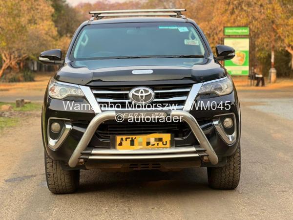 2018 - Toyota  Fortuner