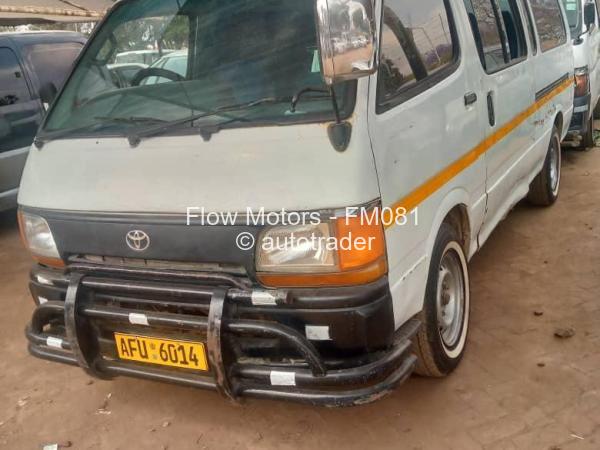 2004 - Toyota  Hiace