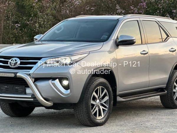 2020 - Toyota  Fortuner