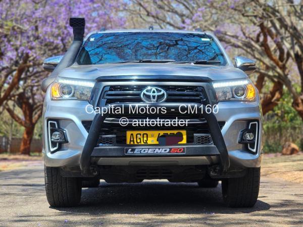 2020 - Toyota  Hilux