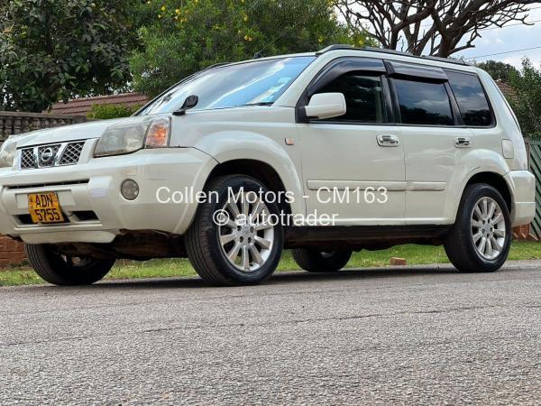 2013 - Nissan  X-Trail