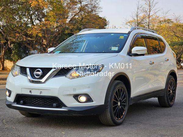 2015 - Nissan  X-Trail