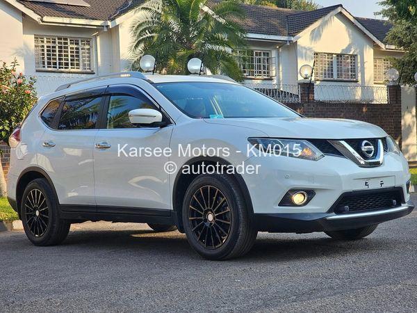 2014 - Nissan  X-Trail