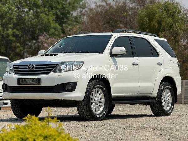 2014 - Toyota  Fortuner