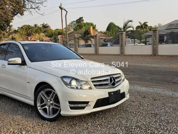 2014 - Mercedes Benz C200