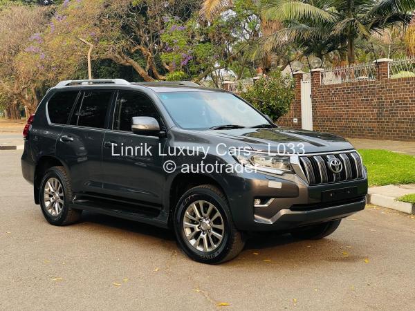 2020 - Toyota  Land Cruiser Prado