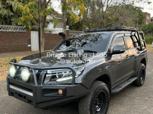 2021 - Toyota  Land Cruiser Prado