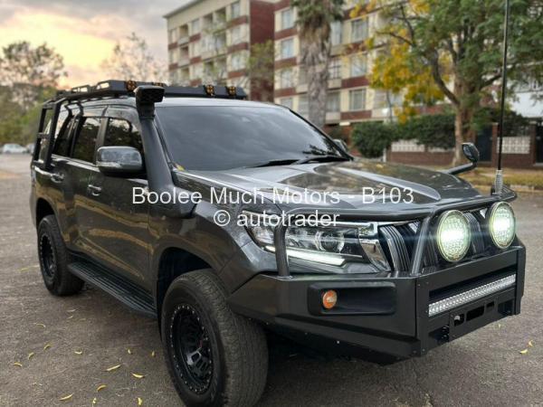 2021 - Toyota  Land Cruiser Prado